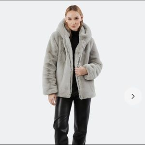 NWT APPARIS Faux Fur Chelsea Jacket Smoke - XS